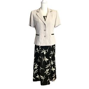 Vintage Studio I‎ Women's 2 Pc Set Suit Blazer & Dress Cream Black Leaf Print 8P